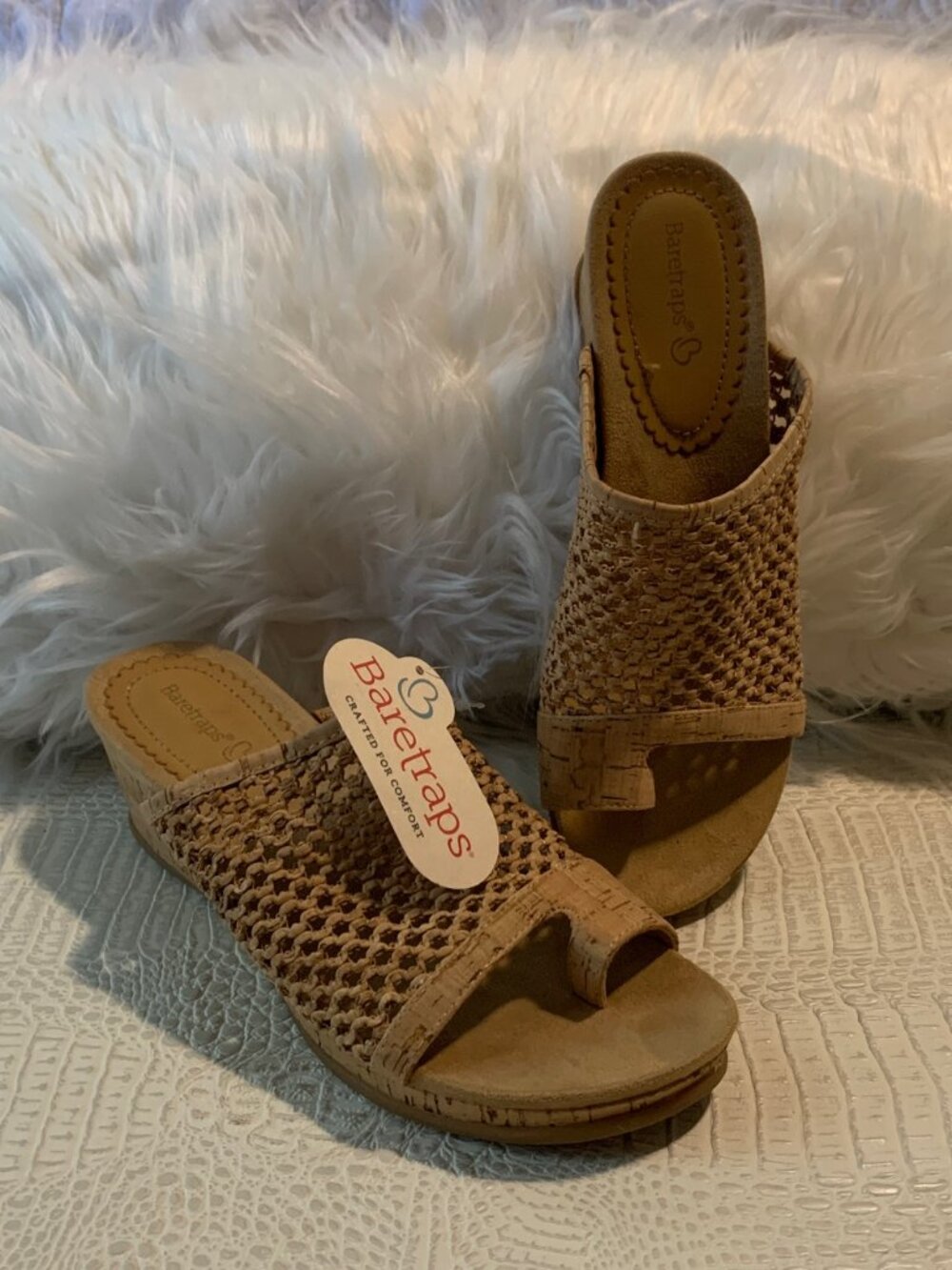 Baretraps Bethie Women's Wedge Sandals Natural Cork Toe Loop Size 7 NWT